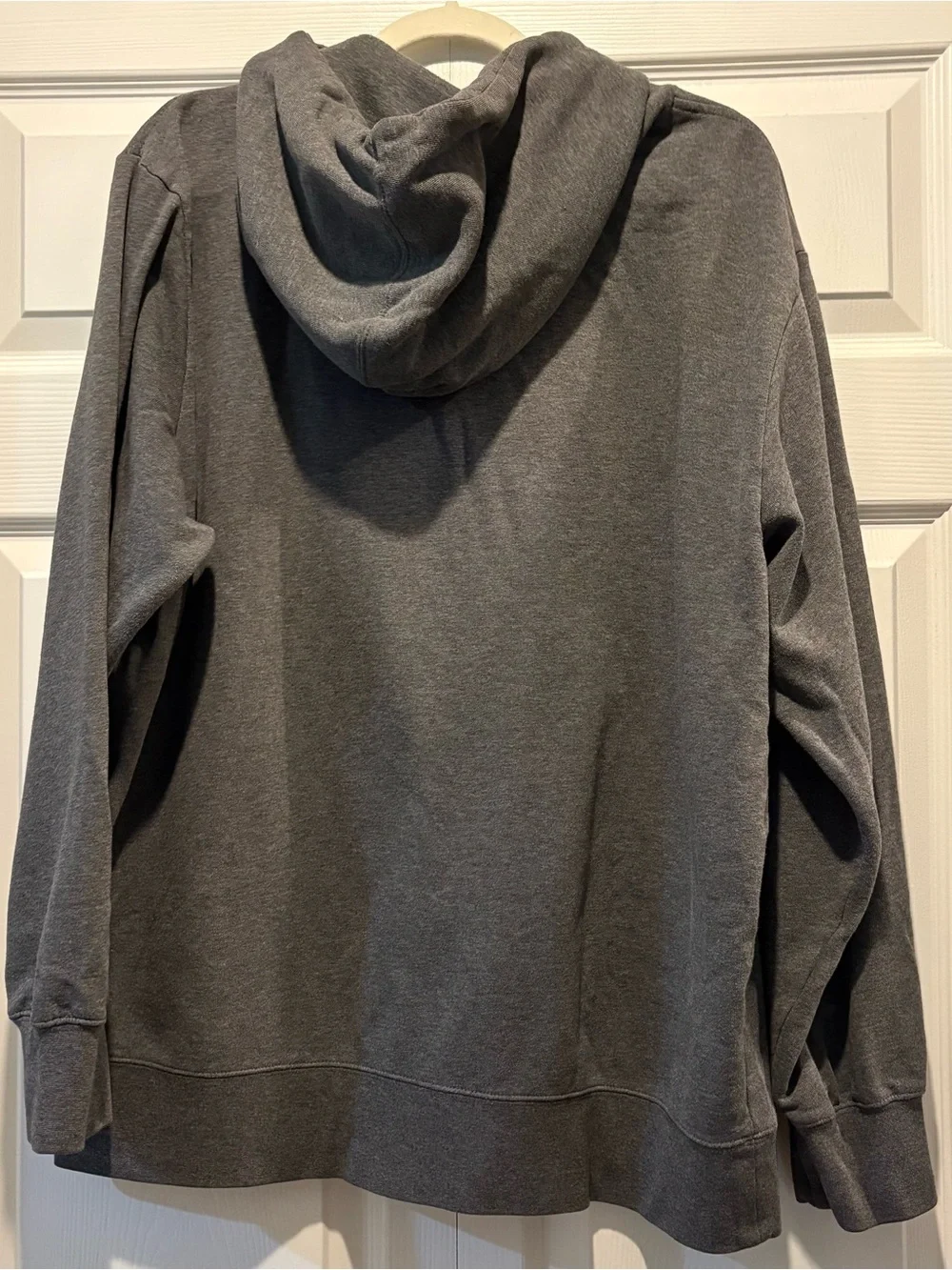 The North Face Men’s Gray Pullover Hoodie Yellow Logo Kangaroo Pocket Sz XL